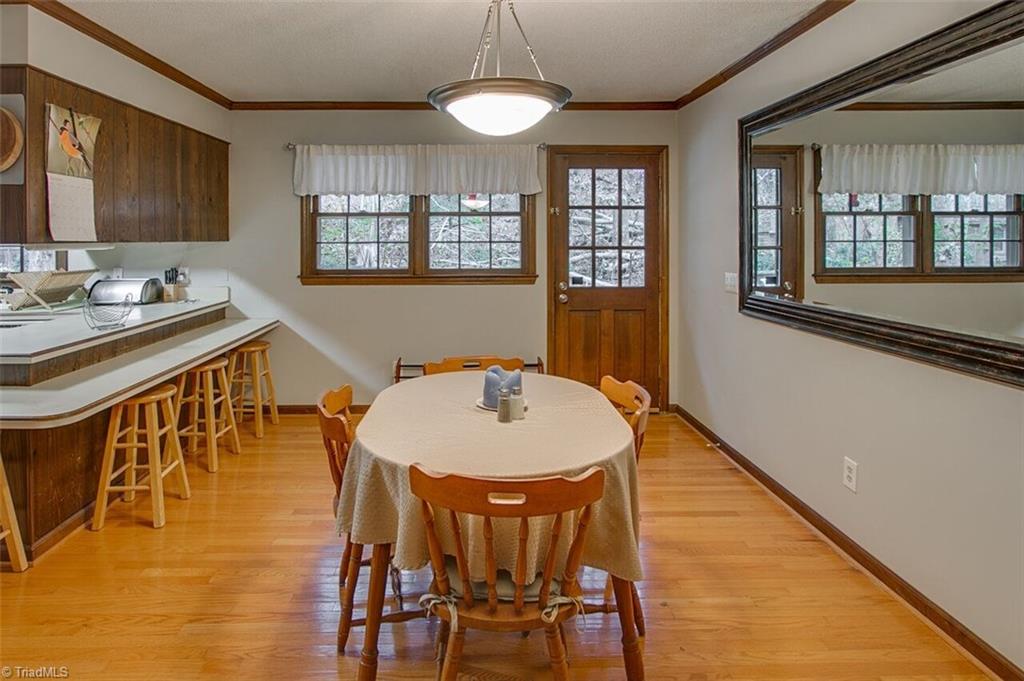 5902 Dehaven Road Pleasant Garden, NC 27313 - Photo 5 of 27 Gallery Image 5