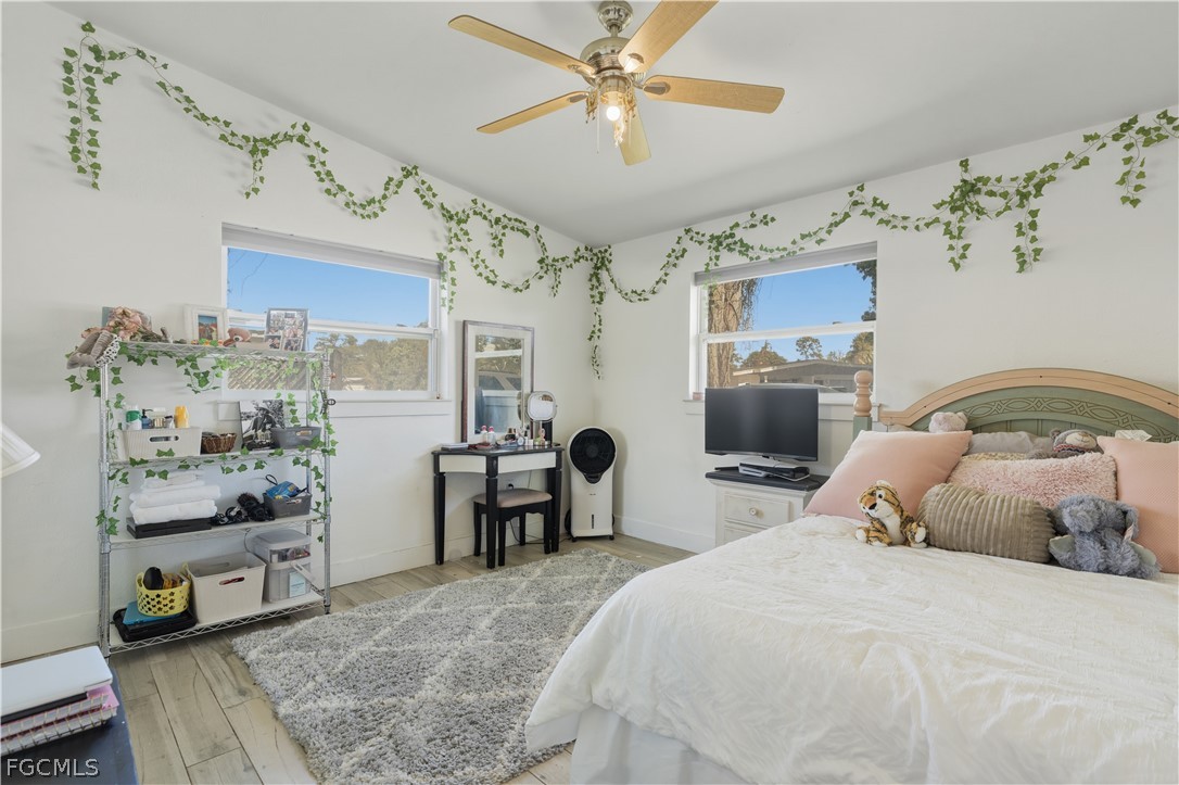 8635 Exeter Street Fort Myers, FL 33907 - Photo 24 of 44