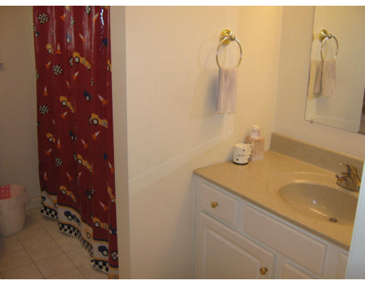 115 Lawrence Street Canton, MA 02021 - Photo 18 of 24 Gallery Image 18