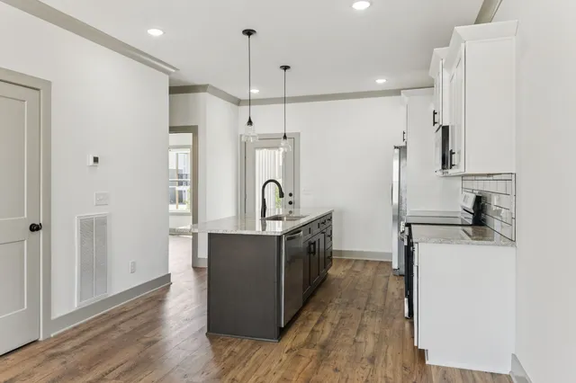 $399,900 | 119 East Campbell Road, Unit B, Madison, TN 37115