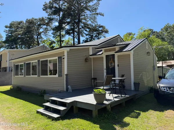 $290,000 | 158 Boss Hog Avenue, Belhaven, NC 27810