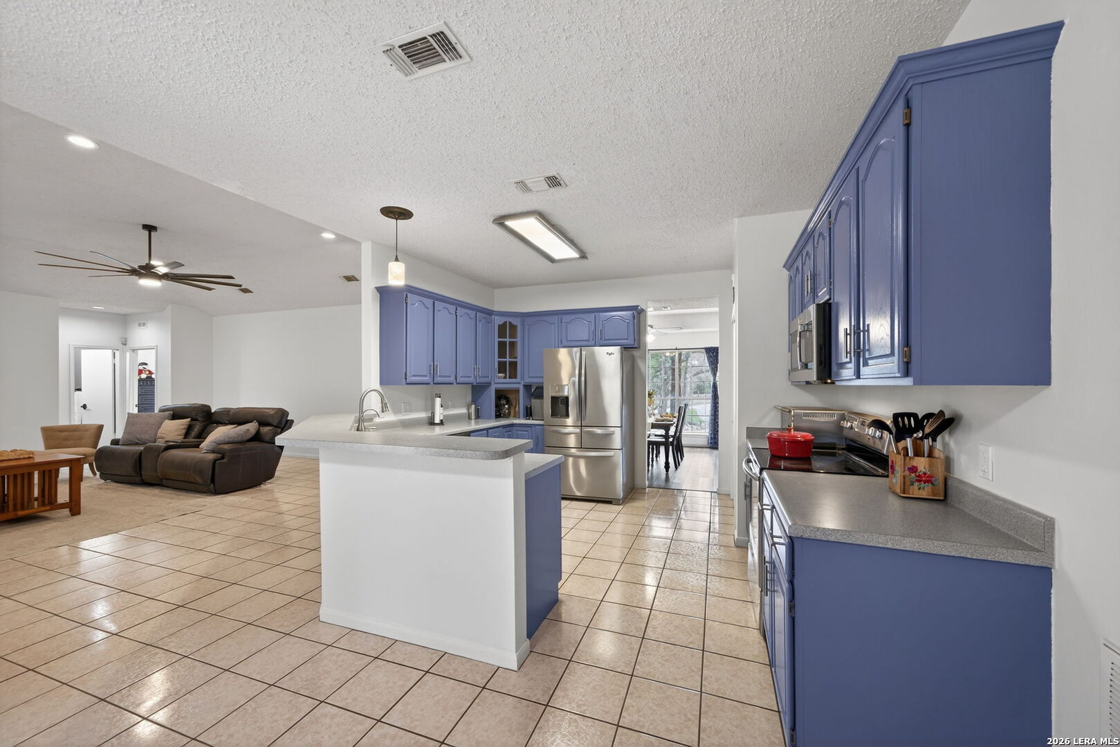 319 Laurel Rdg Drive San Antonio, TX 78253 - Photo 12 of 40