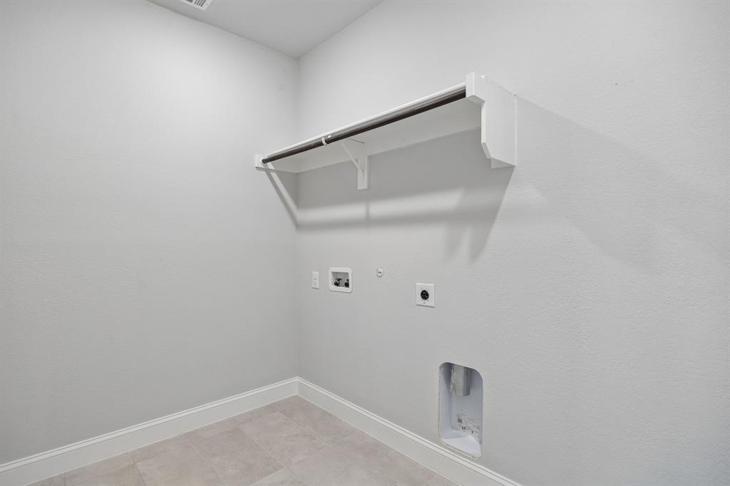 117 Joshua Tree Court Forney, TX 75126 - Photo 27 of 29 a view of an empty room