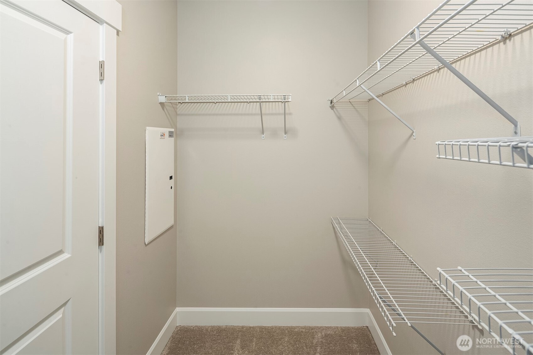 1840 25th Avenue Northeast, Unit 412 Issaquah, WA 98029 - Photo 10 of 18
