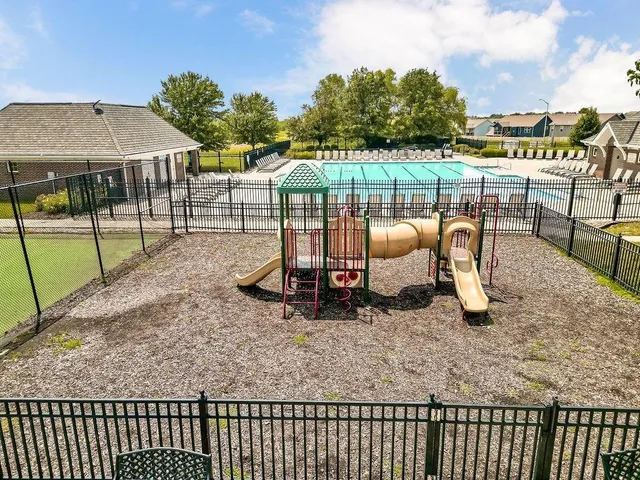 $130,000 | 10000 North Cypress Avenue, Kansas City, MO 64156