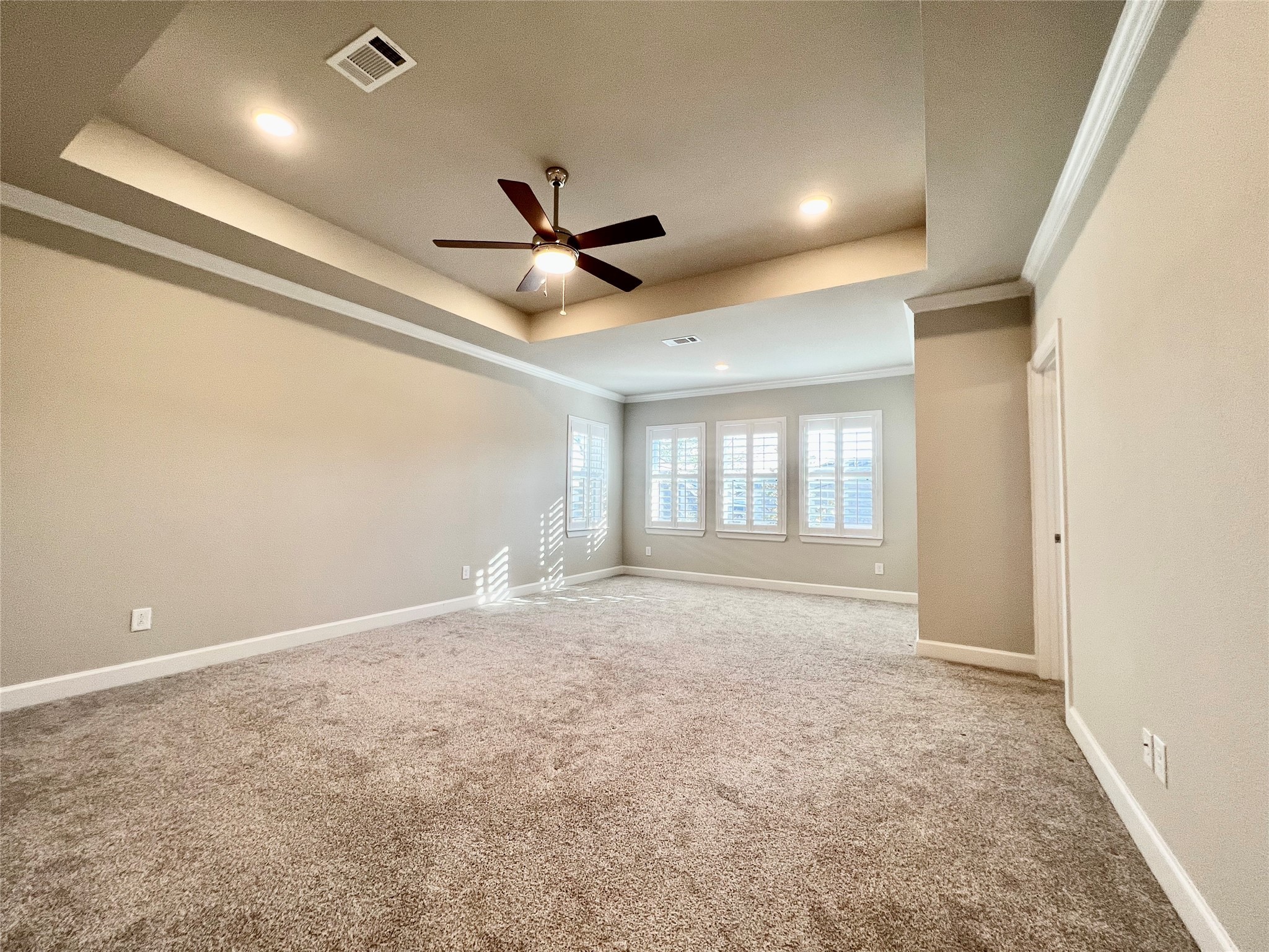 547 Kingston Lane Conroe, TX 77384 - Photo 22 of 50 a view of an empty room with a window