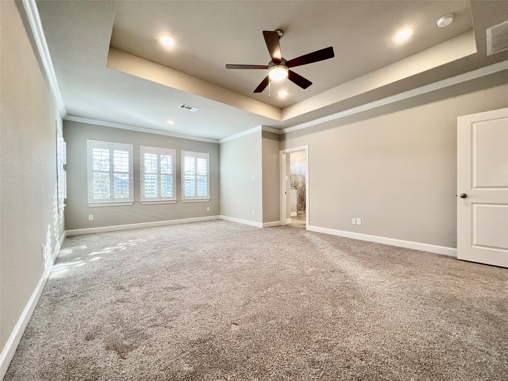 547 Kingston Lane Conroe, TX 77384 - Photo 24 of 50 a view of an empty room with a window