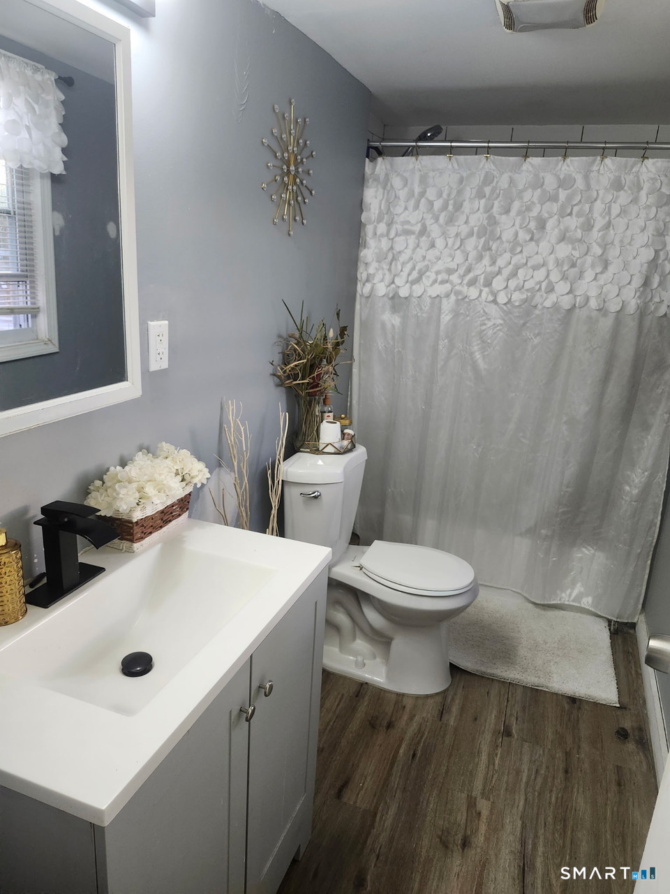 172 Hanover Street Bridgeport, CT 06604 - Photo 19 of 21