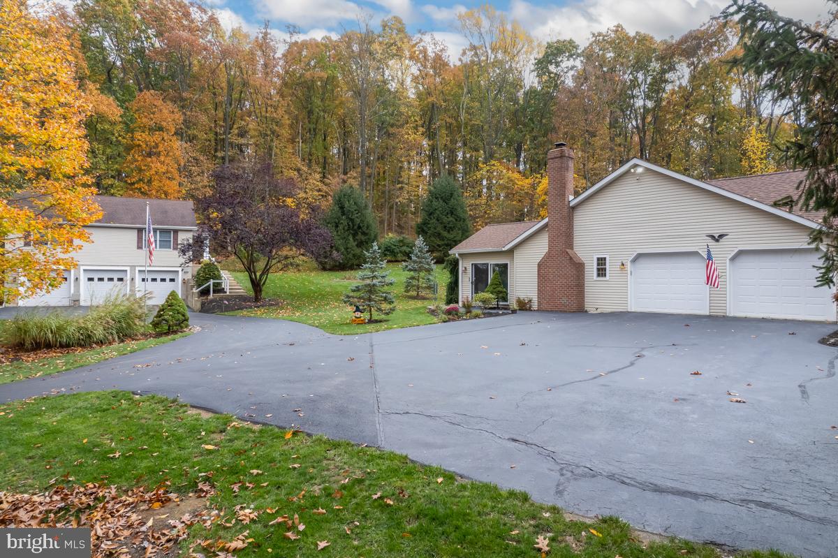 626 Zion Road Birdsboro, PA 19508 - Photo 5 of 37