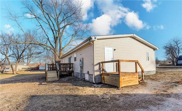 $129,000 | 618 West Locust Street, Mound City, KS 66056