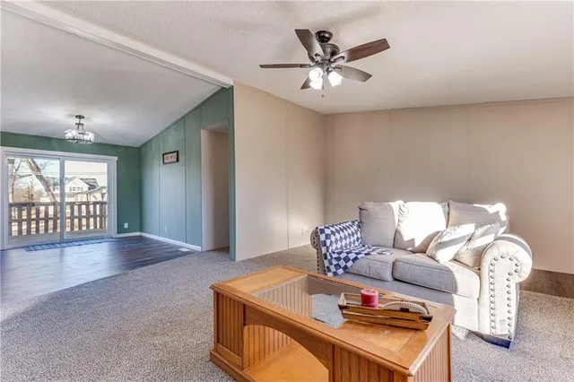 $129,000 | 618 West Locust Street, Mound City, KS 66056