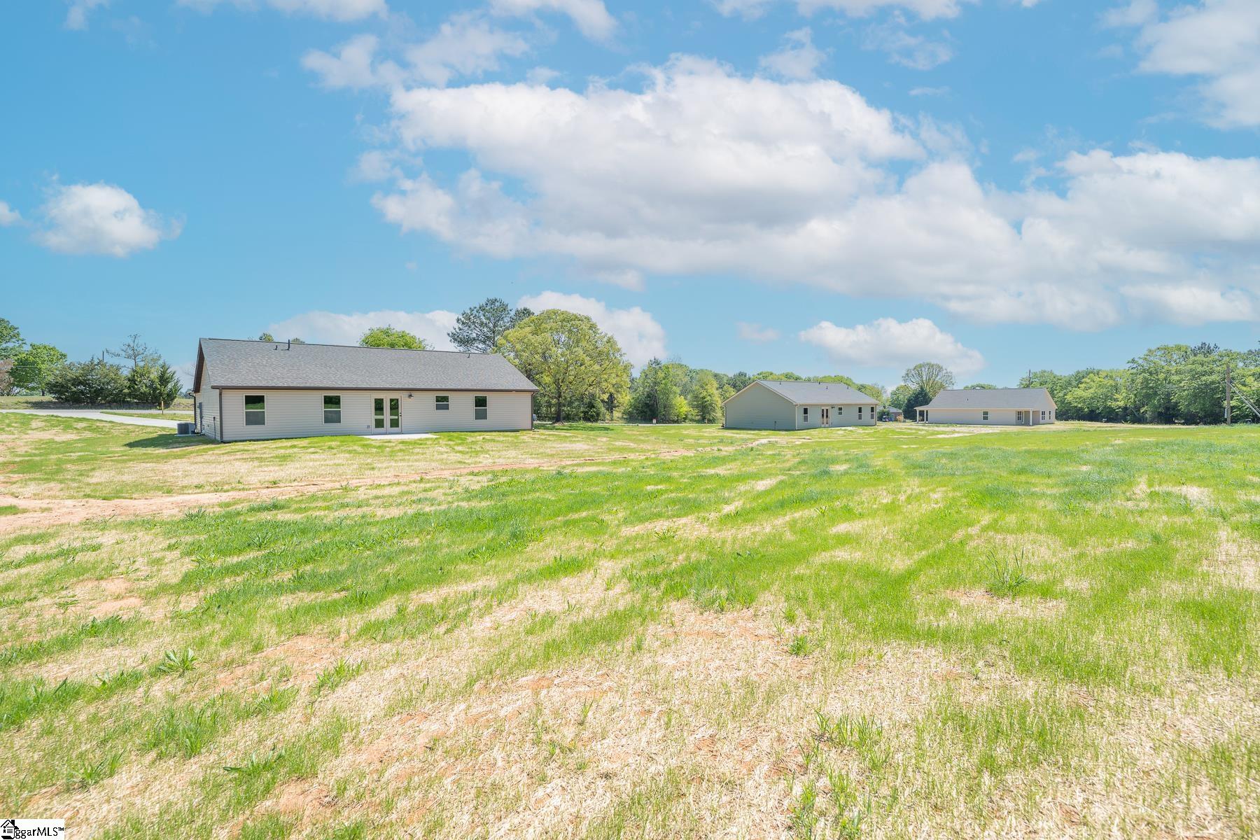 28 Lollis Road Laurens, SC 29360 - Photo 22 of 24