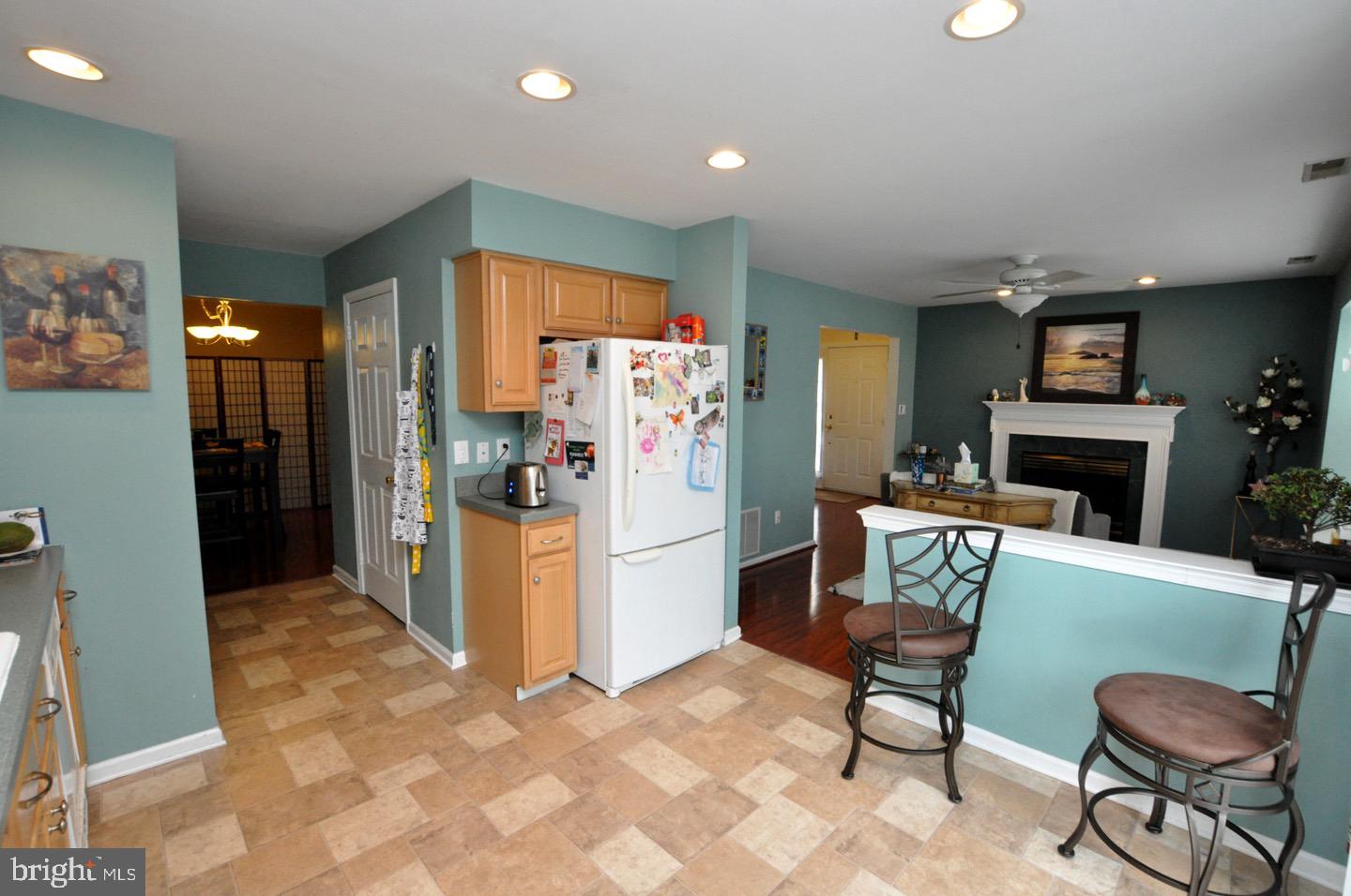 1404 Stokes Road Mount Laurel, NJ 08054 - Photo 4 of 21