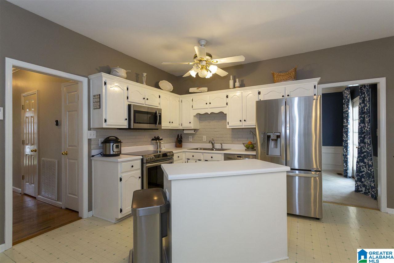 124 Kentwood Lane Alabaster, AL 35007 - Photo 25 of 49