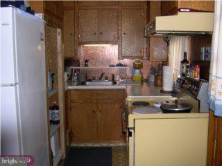 2 James Road Hatboro, PA 19040 - Photo 2 of 6