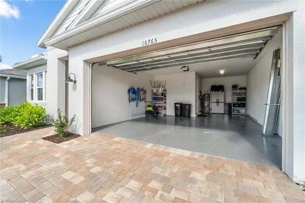 $2,800 | 16765 Siesta Drum Way, Bonita Springs, FL 34135