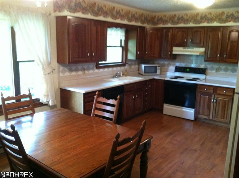 1200 True Road Southeast Dennison, OH 44621 - Photo 6 of 21