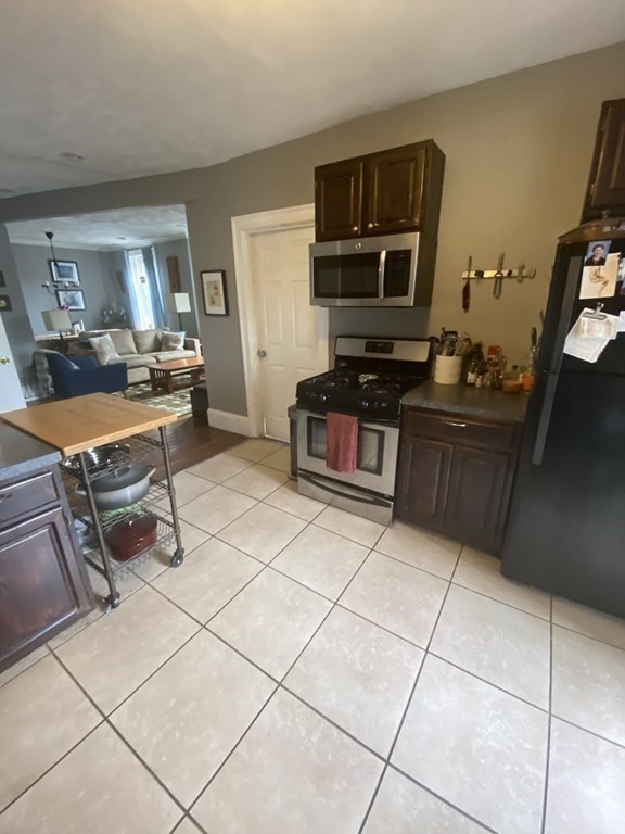 6 Edwin Street, Unit 2 Boston, MA 02124 - Photo 21 of 42 Gallery Image 21