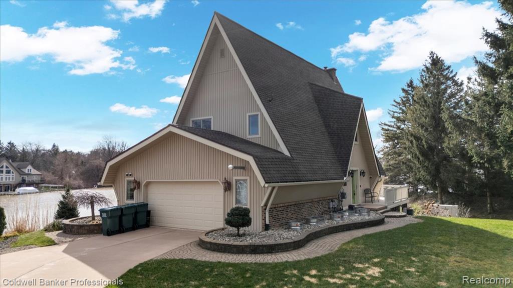 2879 Sunset Circle Metamora, MI 48455 - Photo 46 of 50