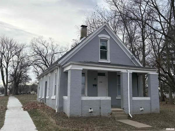 $59,900 | 2700 West Marquette Street, Peoria, IL 61605