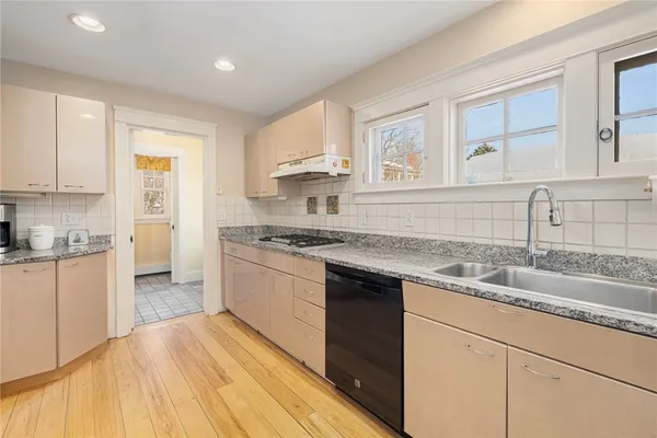 $18,000 | 68 Sachuest Way, Middletown, RI 02842