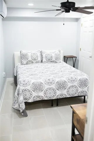 $1,250 | 802 Valence Street, Unit A, New Orleans, LA 70115