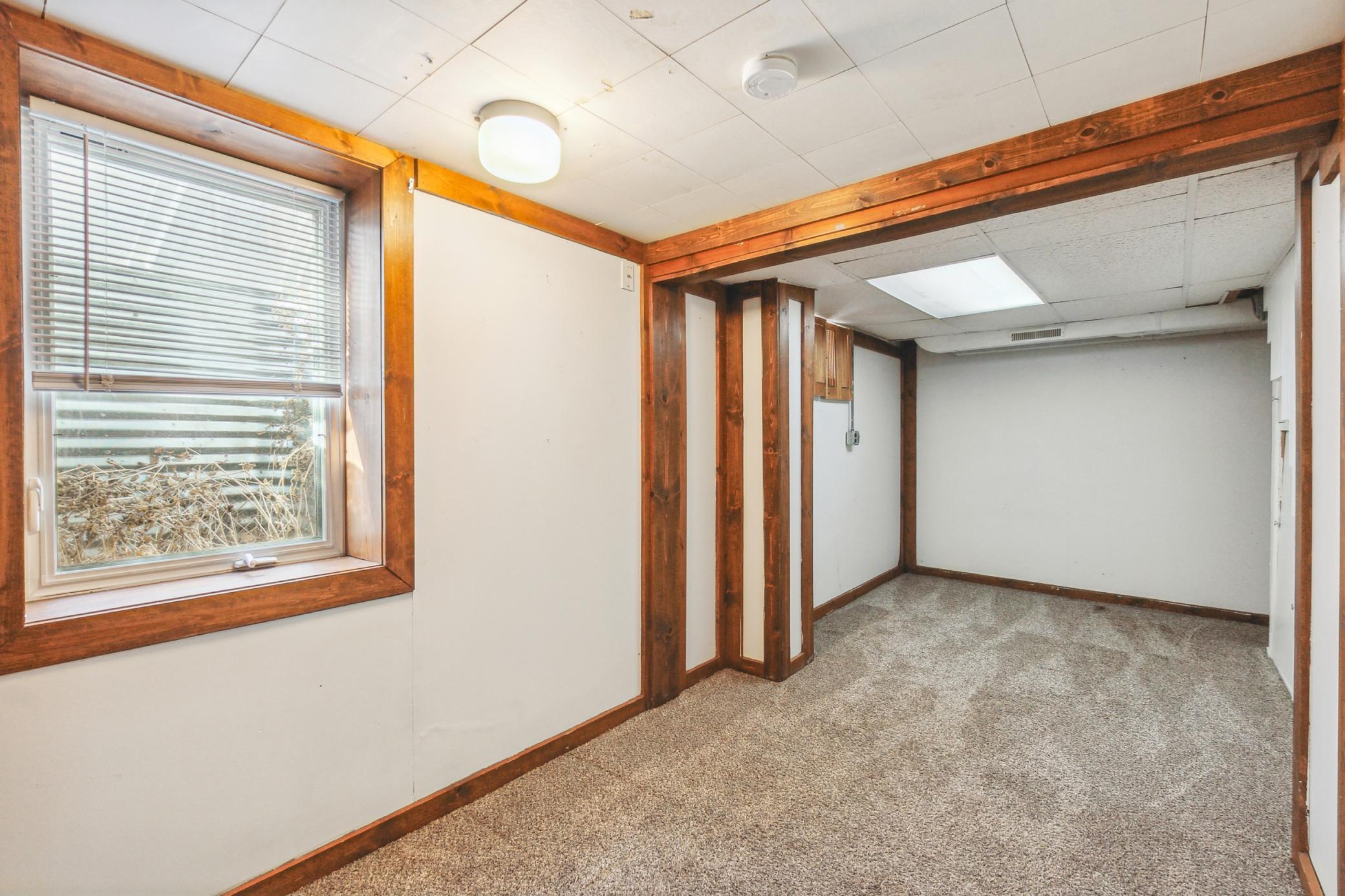 1027 West Arrowhead Road Duluth, MN 55811 - Photo 16 of 20 Gallery Image 16
