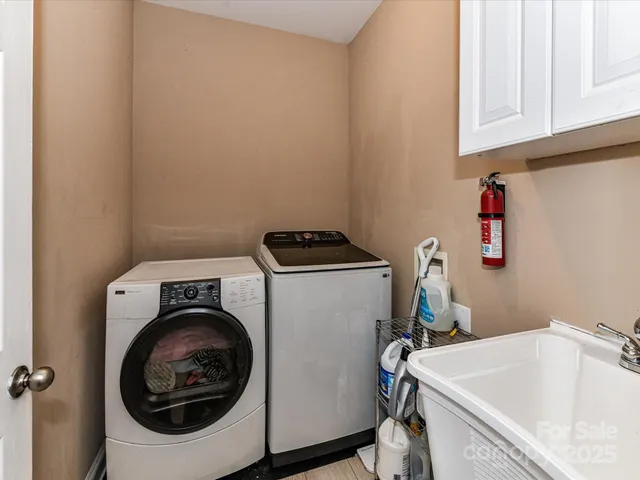 $690,000 | 9608 Indian Beech Avenue Northwest, Concord, NC 28027