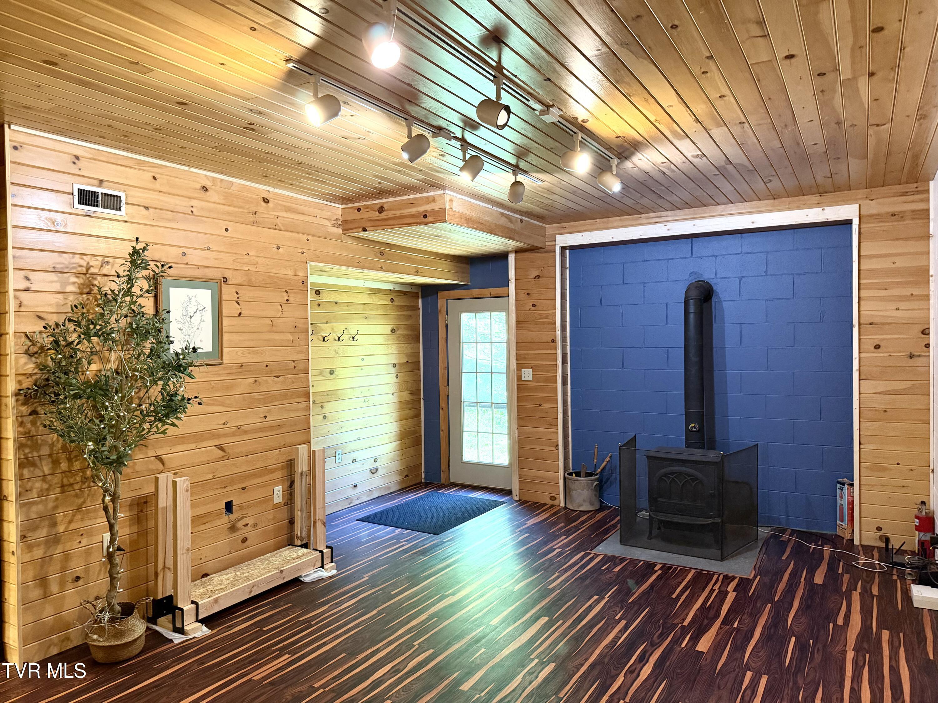15655 Barnrock Road Mendota, VA 24270 - Photo 49 of 62 IMG_1529