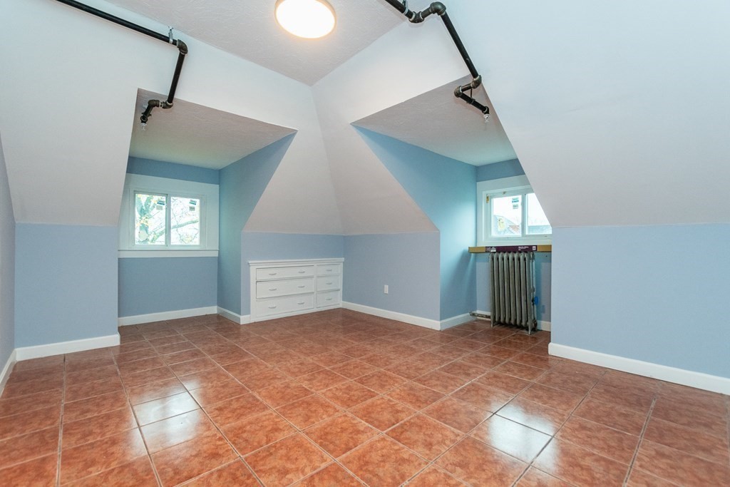 6 Windsor Street Worcester, MA 01605 - Photo 24 of 38