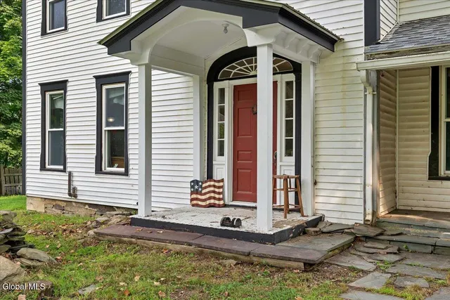 $329,990 | 1670 County Rte 30, Salem, NY 12873