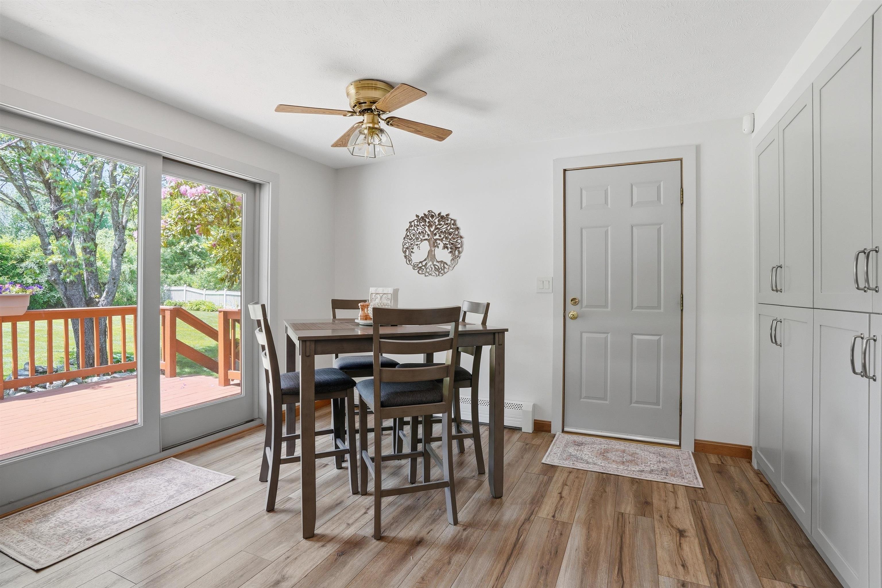 22 Clark Circle Pelham, NH 03076 - Photo 33 of 60