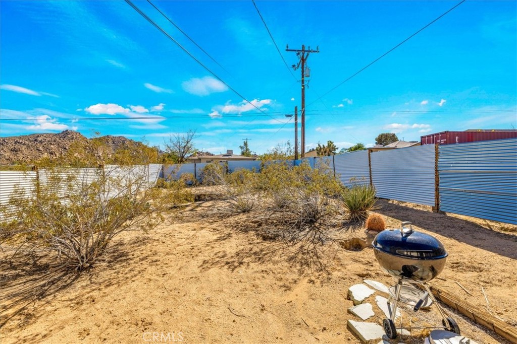 61855 Valley View Circle Joshua Tree, CA 92252 - Photo 25 of 28