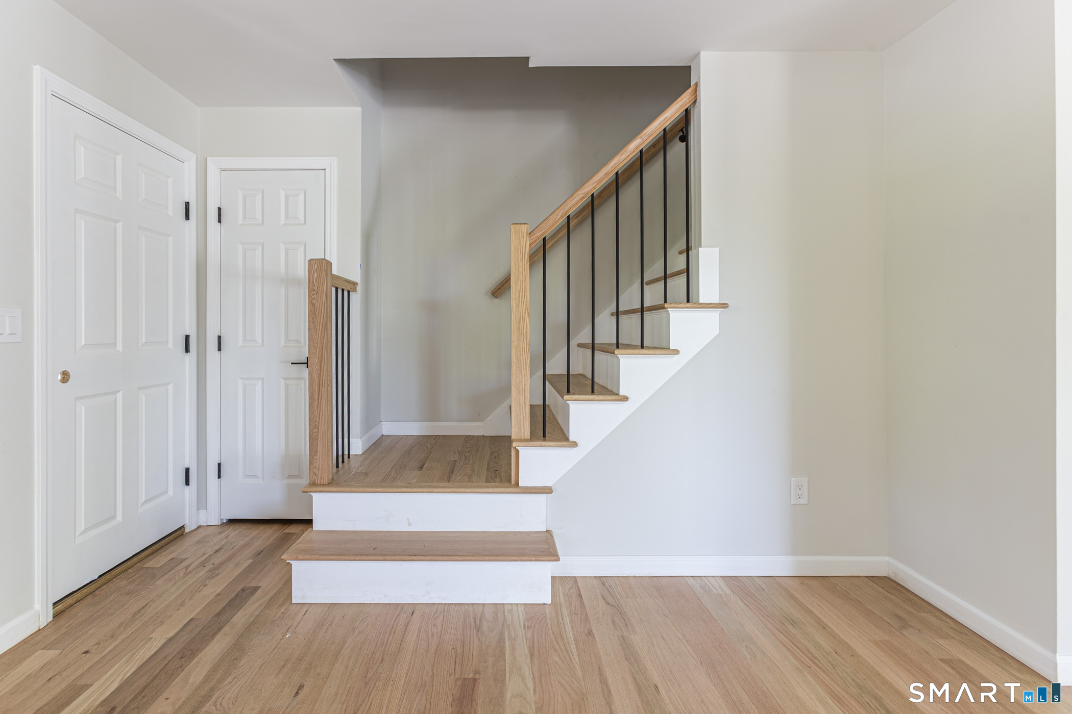 24 West Lakeview Road Plymouth, CT 06782 - Photo 11 of 38