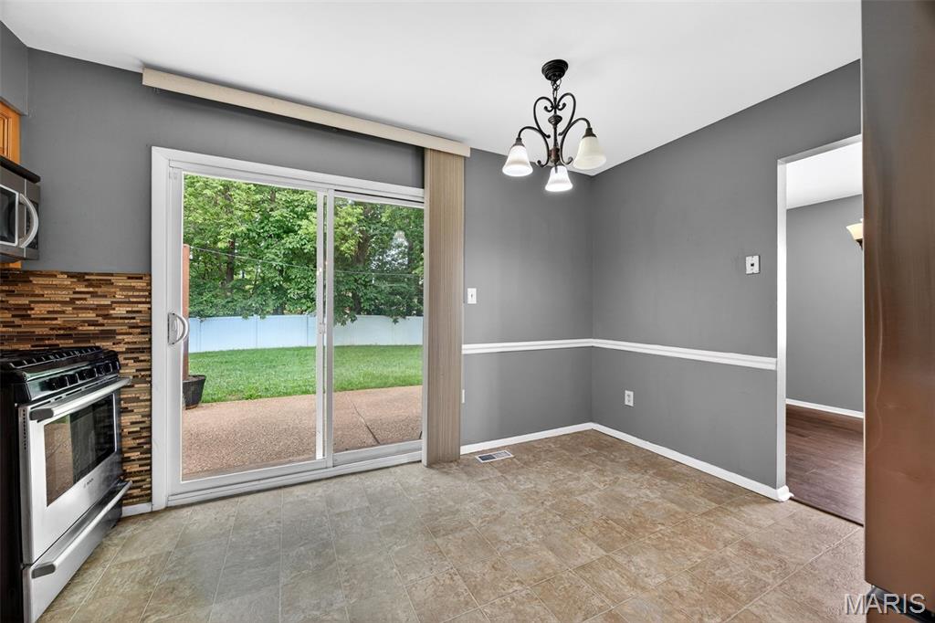 4145 Elkhart Lake Road St. Charles, MO 63304 - Photo 12 of 34