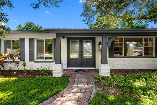 $949,000 | 1811 Nursery Road, Clearwater, FL 33764