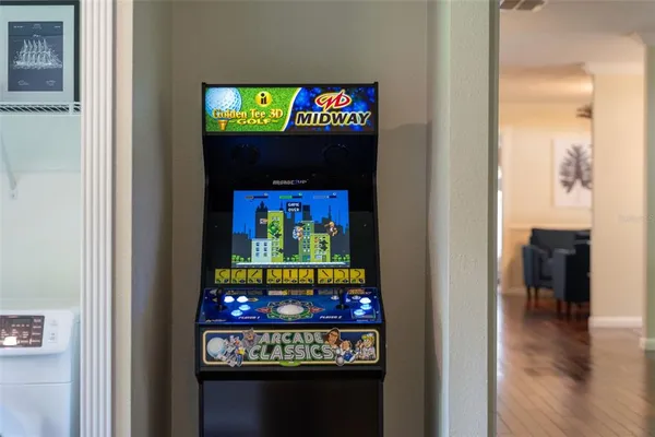 $949,000 | 1811 Nursery Road, Clearwater, FL 33764