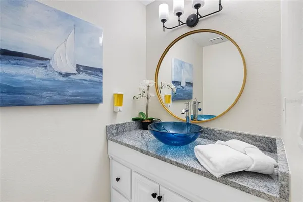 $949,000 | 1811 Nursery Road, Clearwater, FL 33764