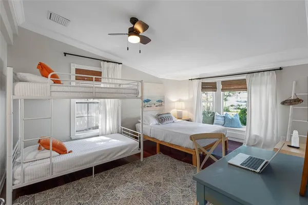 $949,000 | 1811 Nursery Road, Clearwater, FL 33764