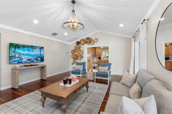 $949,000 | 1811 Nursery Road, Clearwater, FL 33764