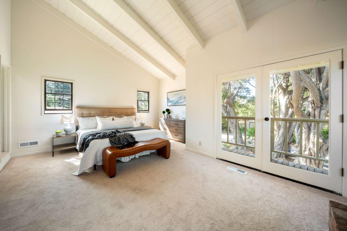 1027 Vaquero Road Pebble Beach, CA 93953 - Photo 23 of 58