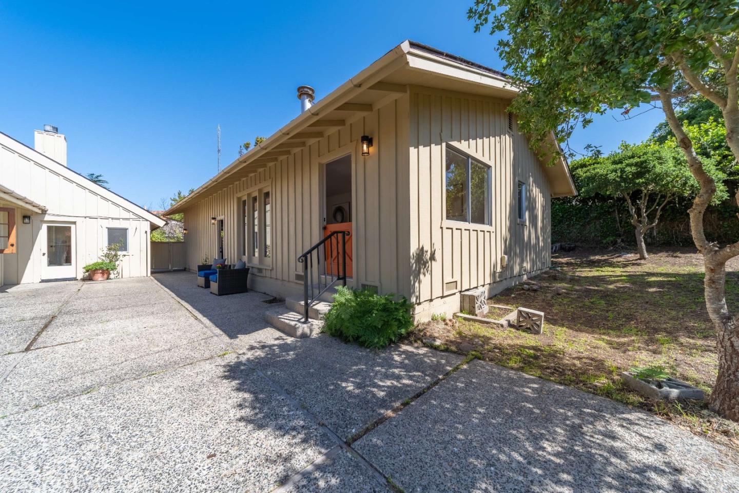 1027 Vaquero Road Pebble Beach, CA 93953 - Photo 40 of 58