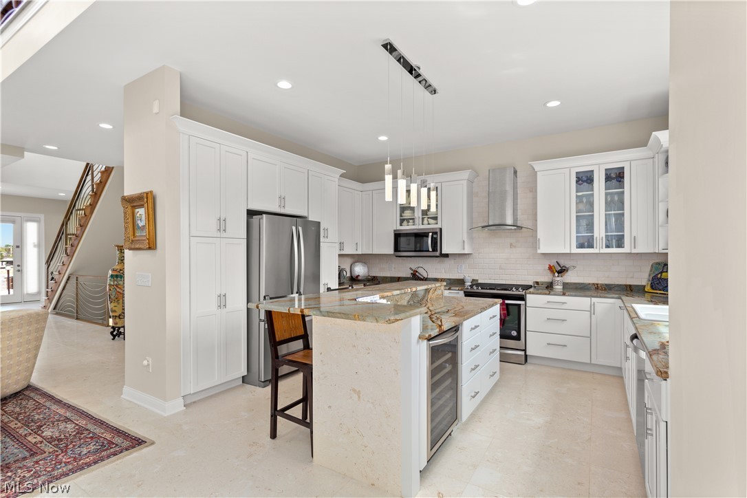 2565 Edgewood Road Pepper Pike, OH 44124 - Photo 10 of 35 Gallery Image 10