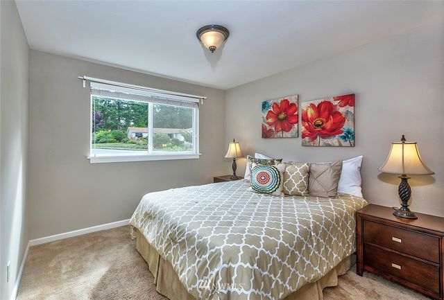 $800,000 | 16808 Northeast 107th Street, Redmond, WA 98052