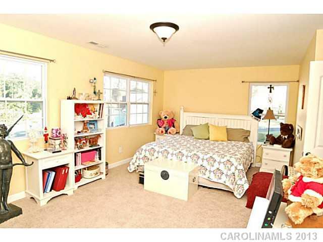 205 Clauser Road South Mount Holly, NC 28120 - Photo 12 of 16 Gallery Image 12