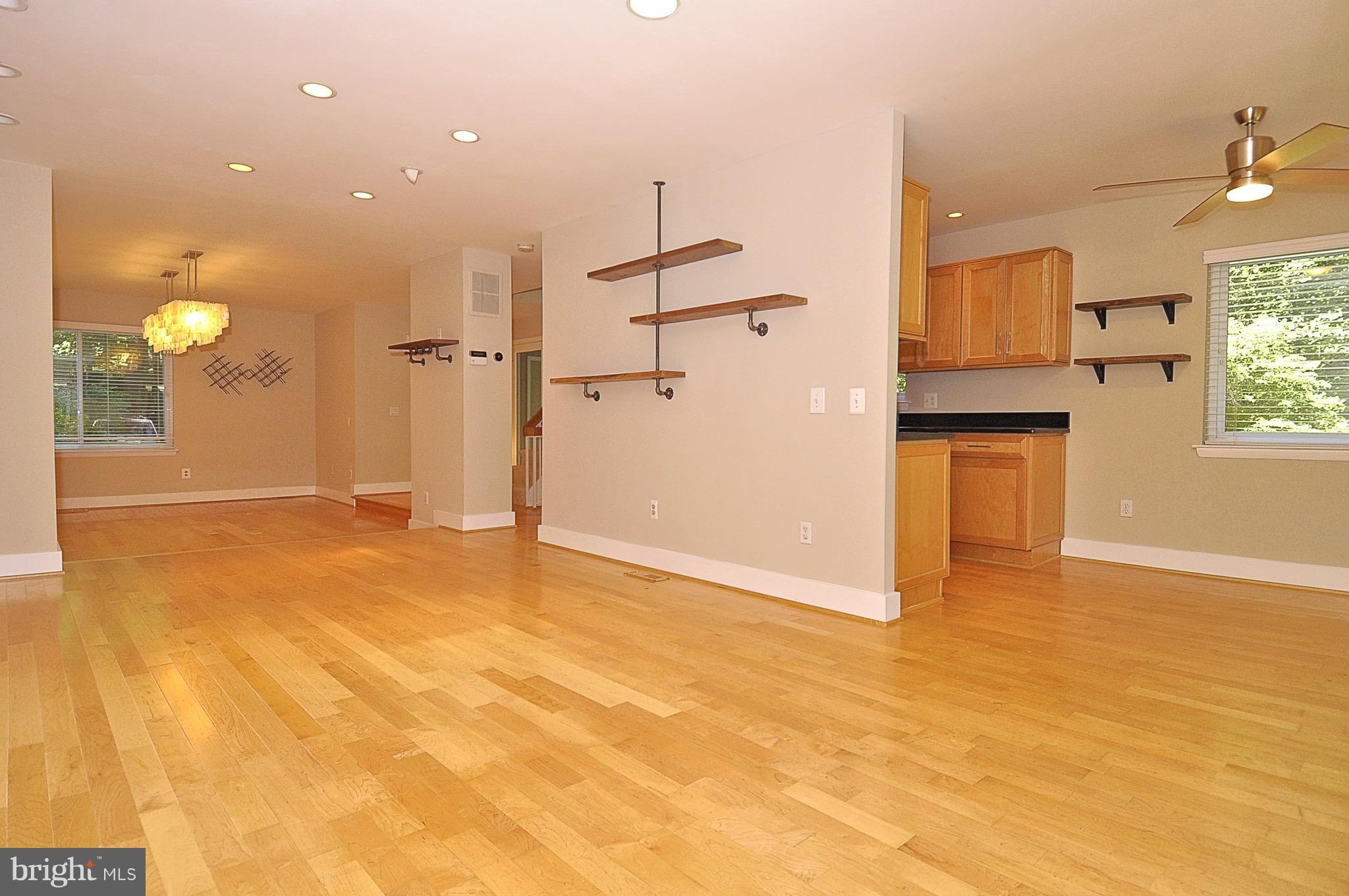 11744 Decade Court Reston, VA 20191 - Photo 14 of 30 Bright &open layout ideal for entertaining