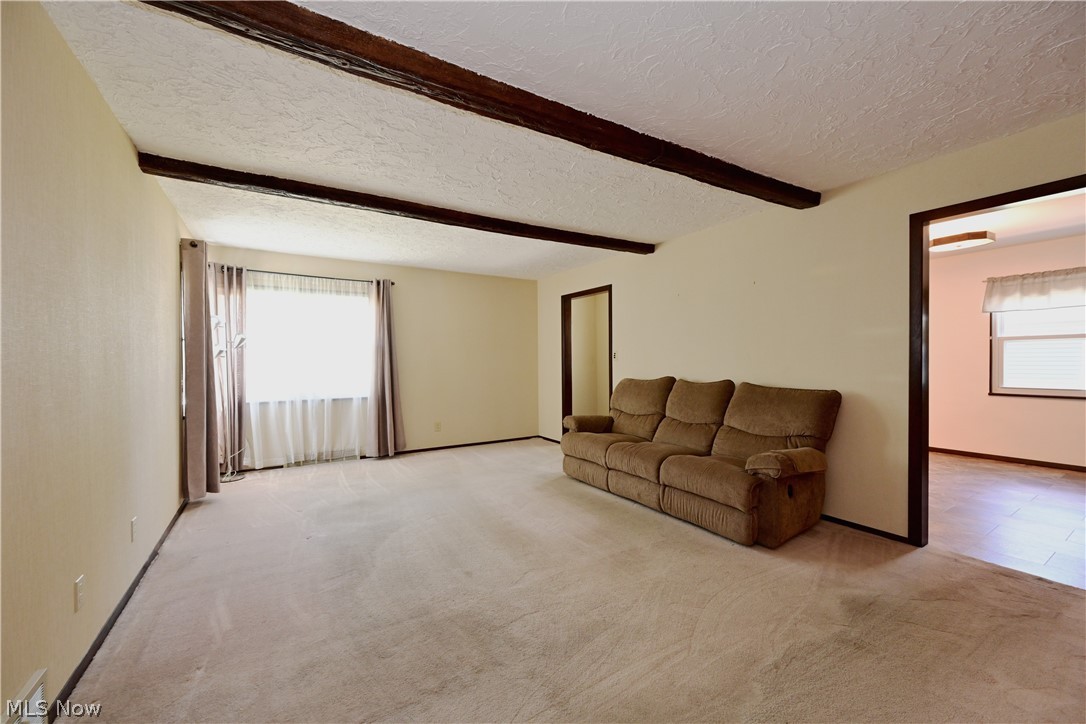 309 Bayview Road Bay Village, OH 44140 - Photo 3 of 30 Gallery Image 3