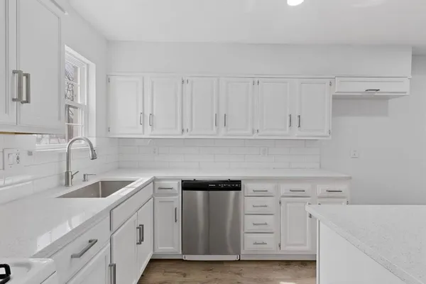 $299,500 | 7908 Lazy Lane Road, North Richland Hills, TX 76180