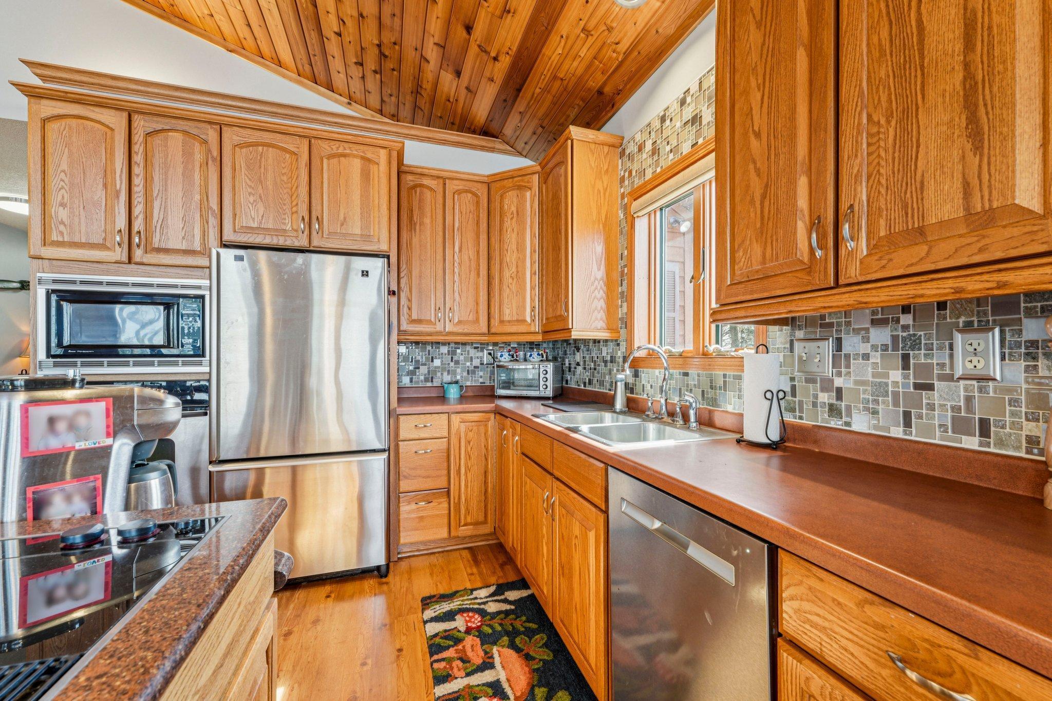 24560 Cedar Point Road New Prague, MN 56071 - Photo 13 of 66