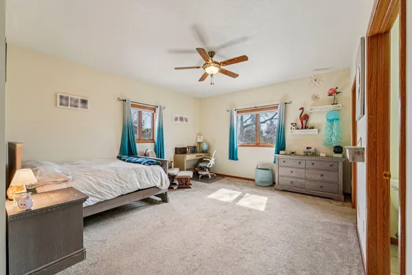$1,149,900 | 24560 Cedar Point Road, New Prague, MN 56071
